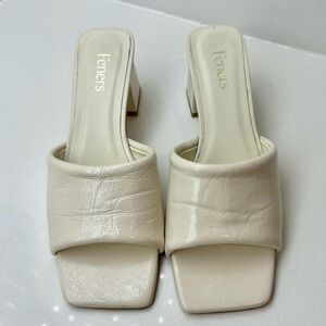FENERS white patent leather mules